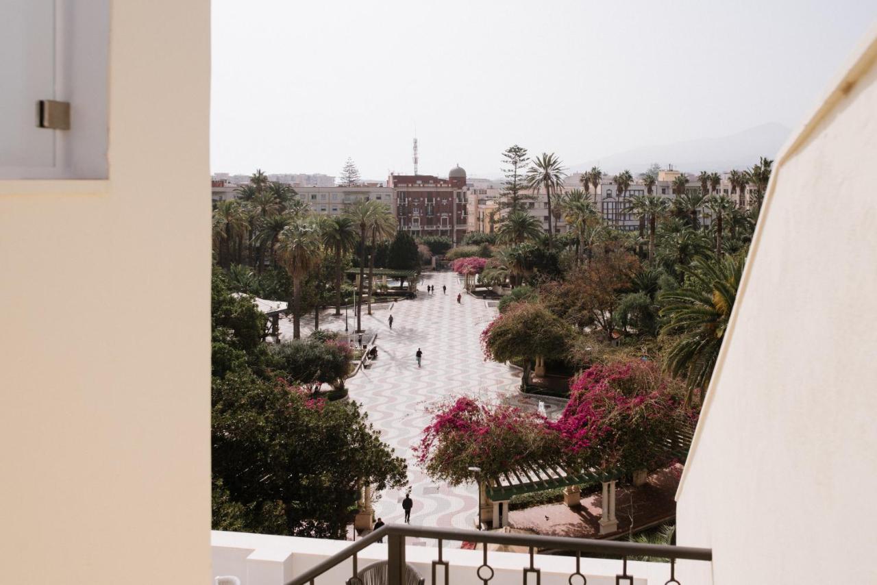 Hotel Melilla Centro Εξωτερικό φωτογραφία