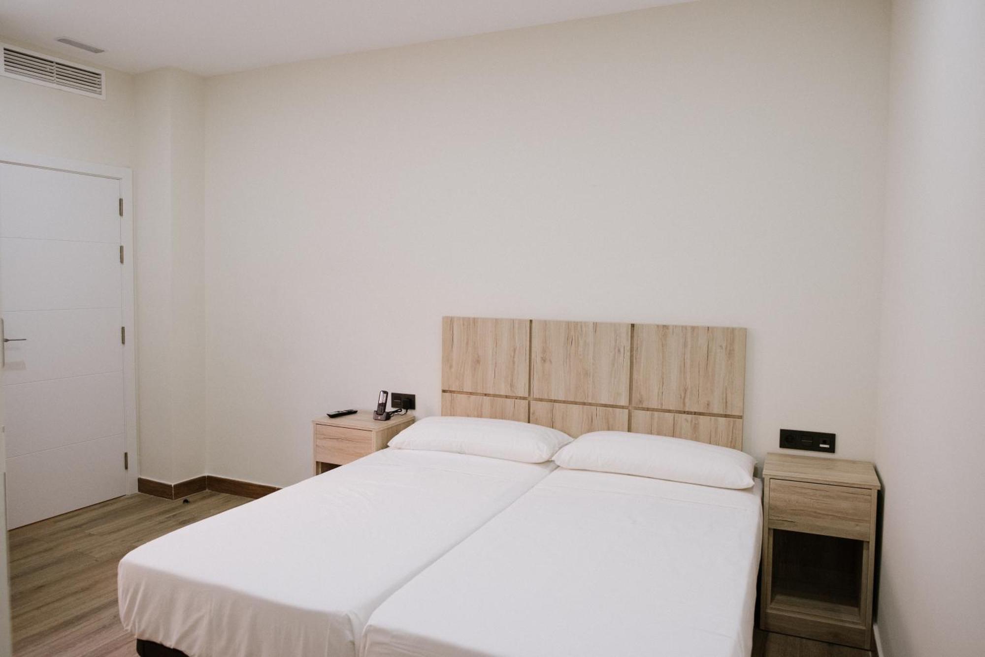 Hotel Melilla Centro Εξωτερικό φωτογραφία
