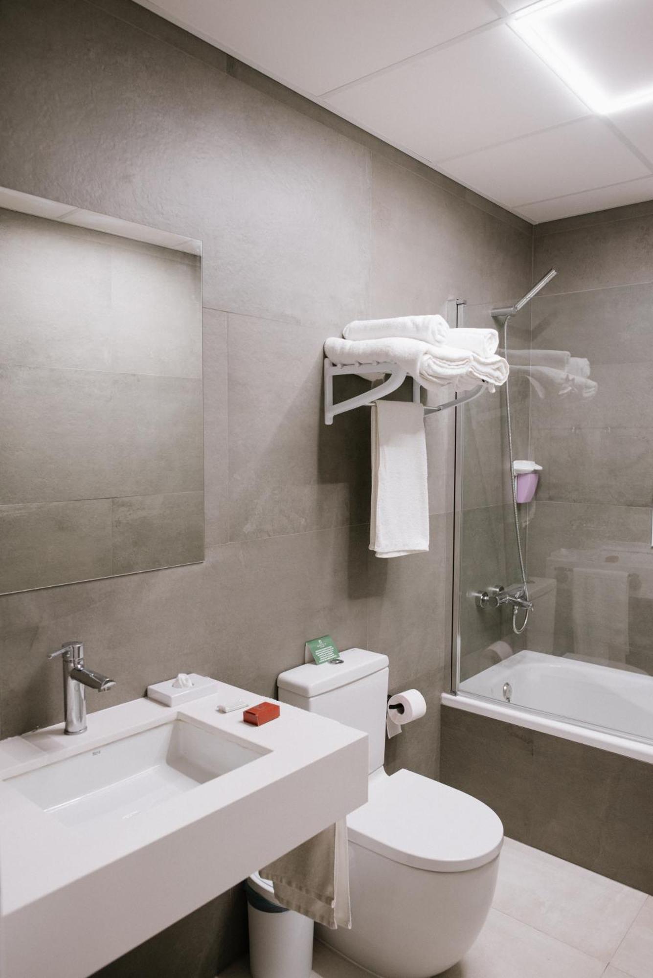 Hotel Melilla Centro Εξωτερικό φωτογραφία